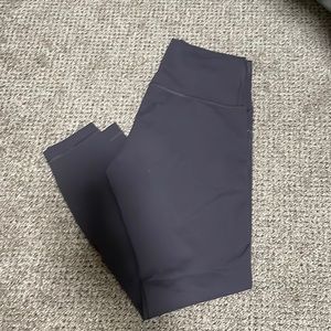 Lululemon Wunder Train 25” in Black Granite, size 10